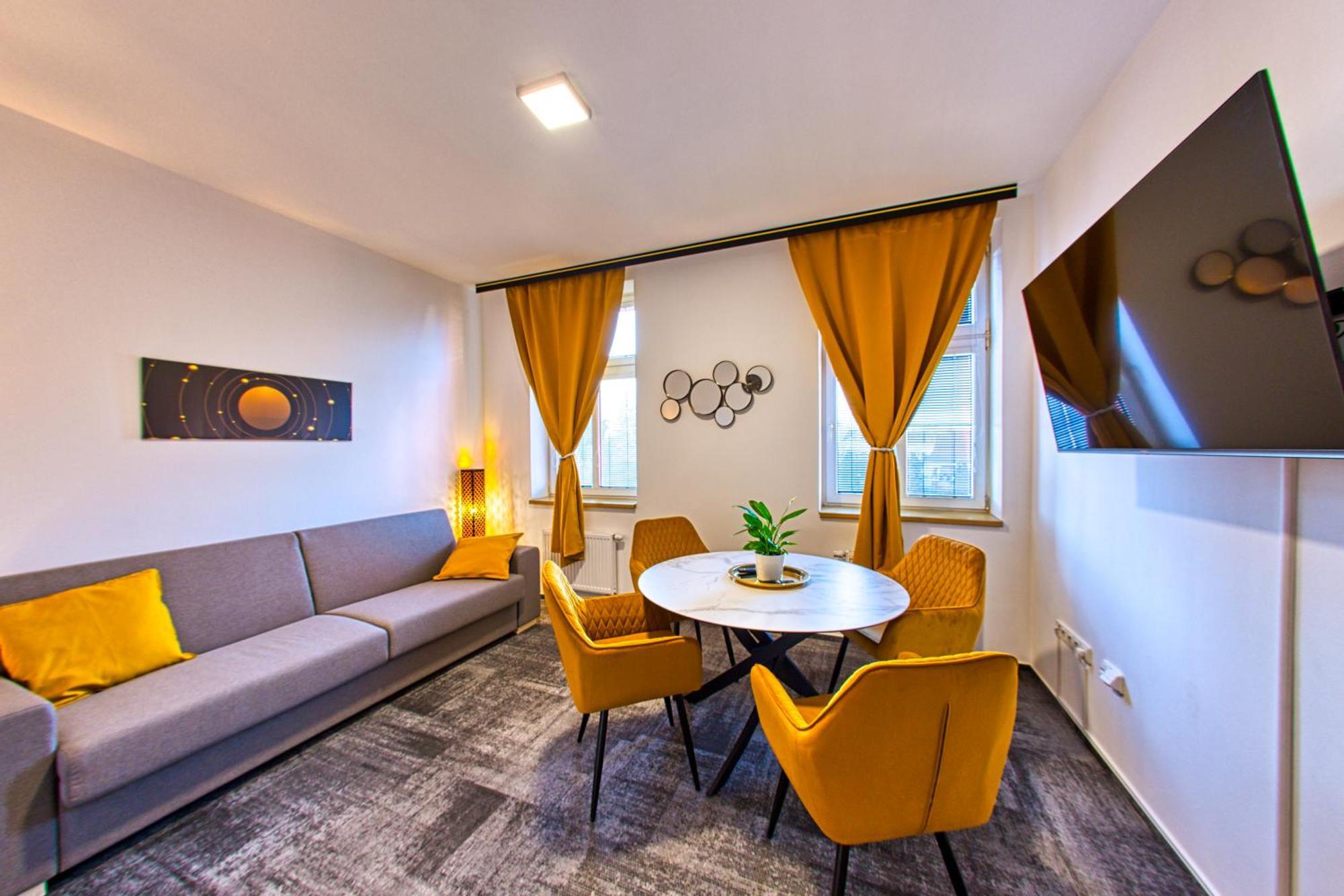 Hotel Národní dům Podbořany Esterno foto