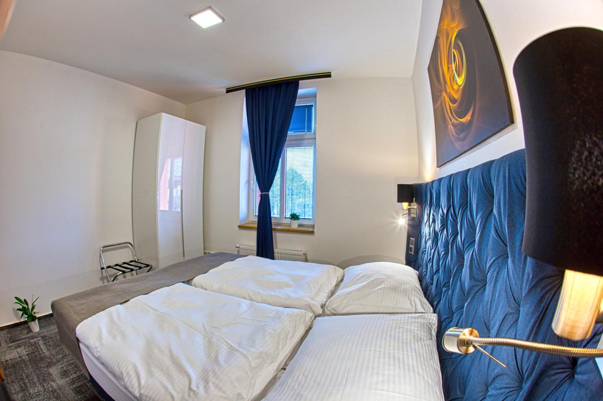 Hotel Národní dům Podbořany Esterno foto